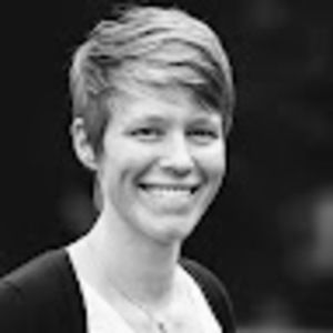 Meet your Posher, Adrienne